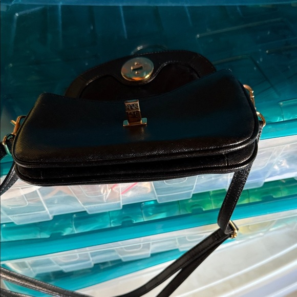 Tory Burch Black Crossbody Bag - Picture 5 of 11